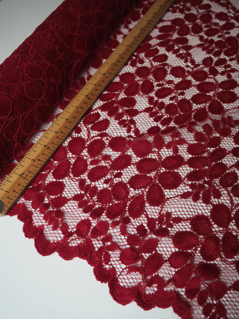 Red Garland Corded Scallop Lace