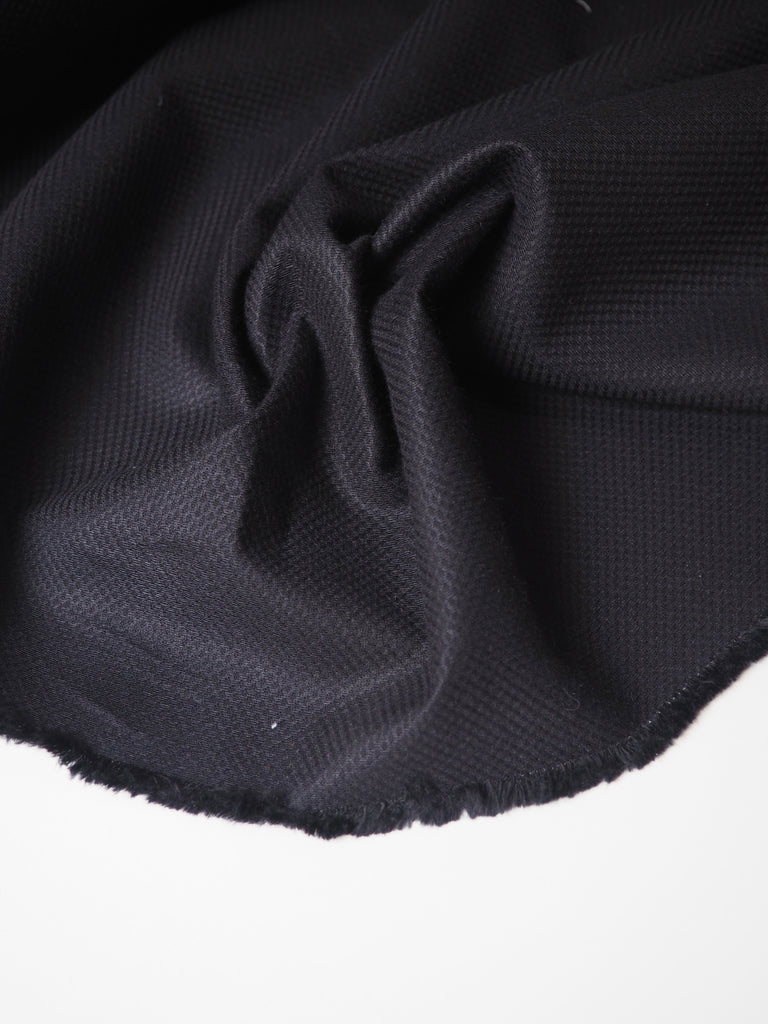 Black Tuxedo Comb Cotton