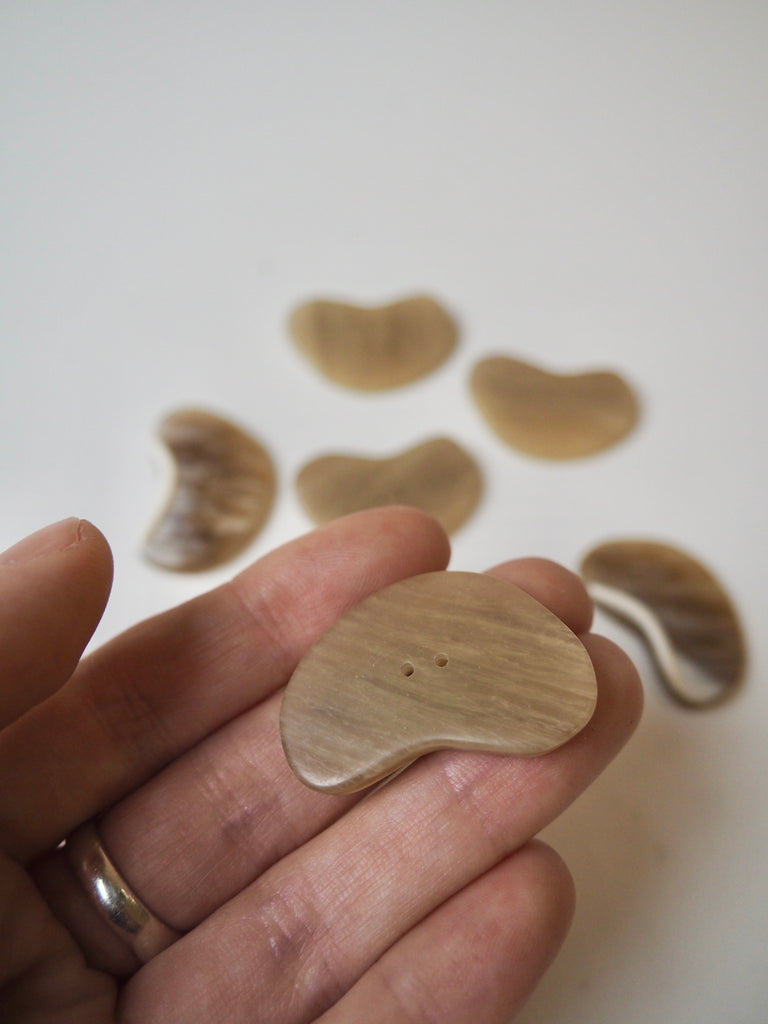 Natural Brushed Bean Corozo Buttons 21mm/34L