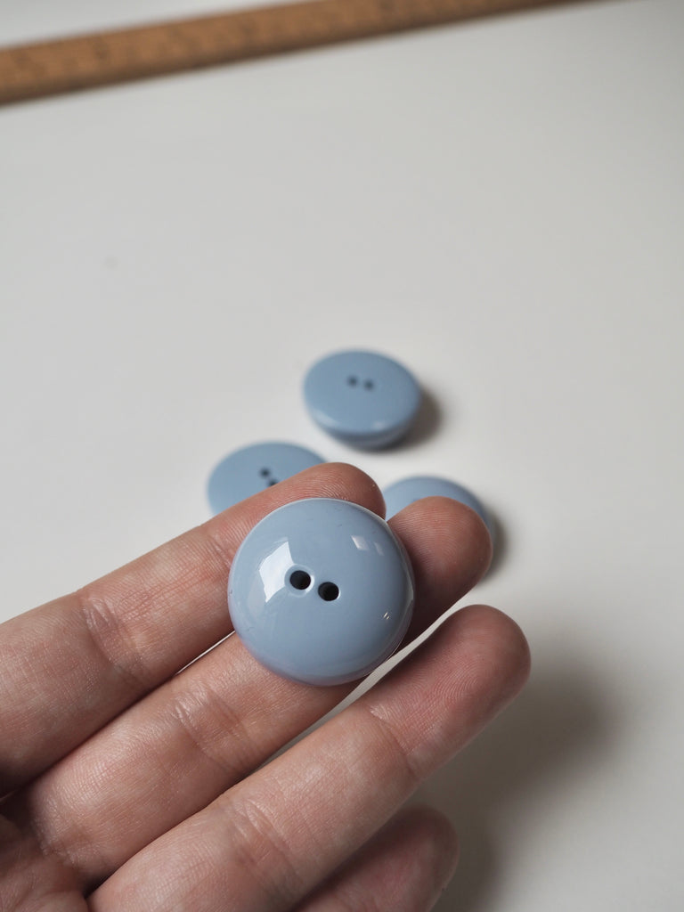 Pale Blue Dome Buttons 28mm/44L