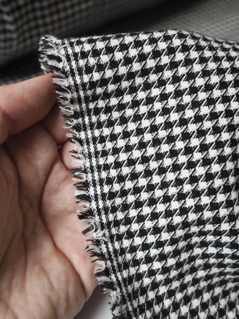 Monochrome Lurex Houndstooth Jacquard