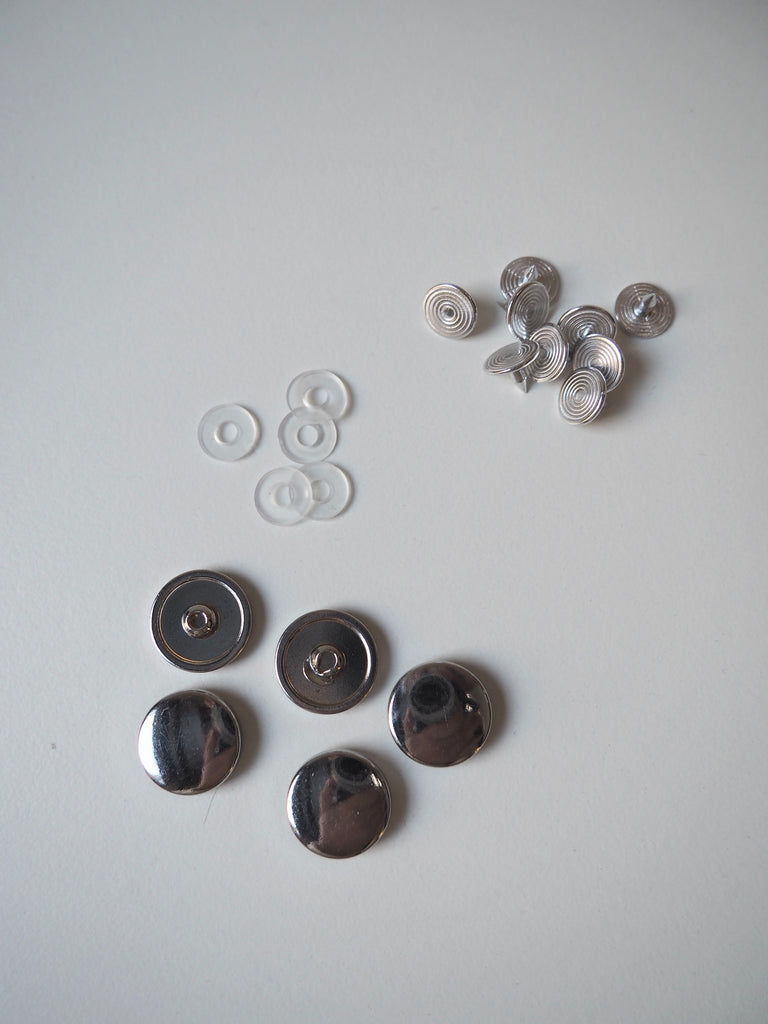 Silver Rivets 15mm