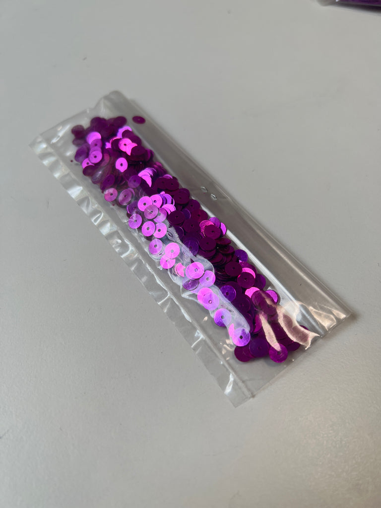 Pink Sequins 13g