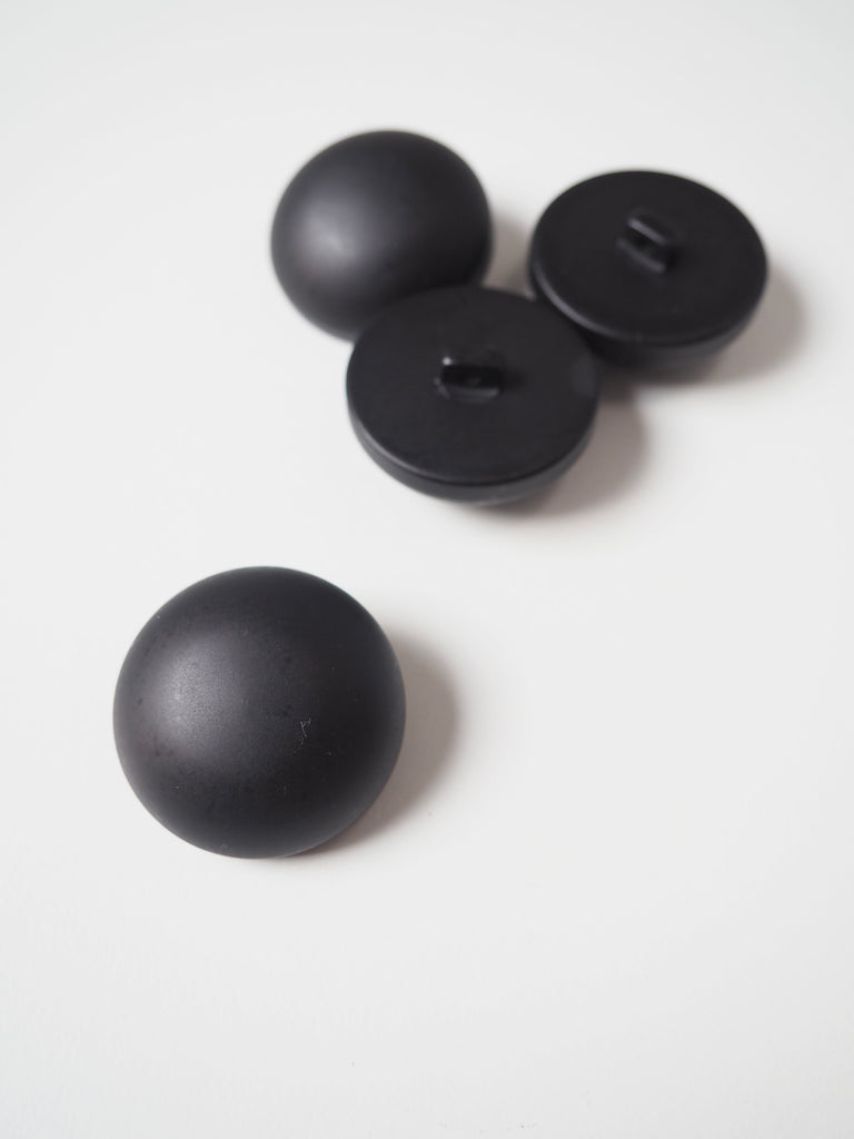 33mm Black Dome Shank Buttons