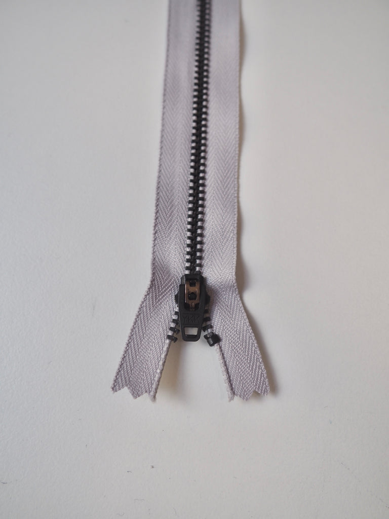 YKK 16cm/6in Narrow Metal Teeth Jeans Zips