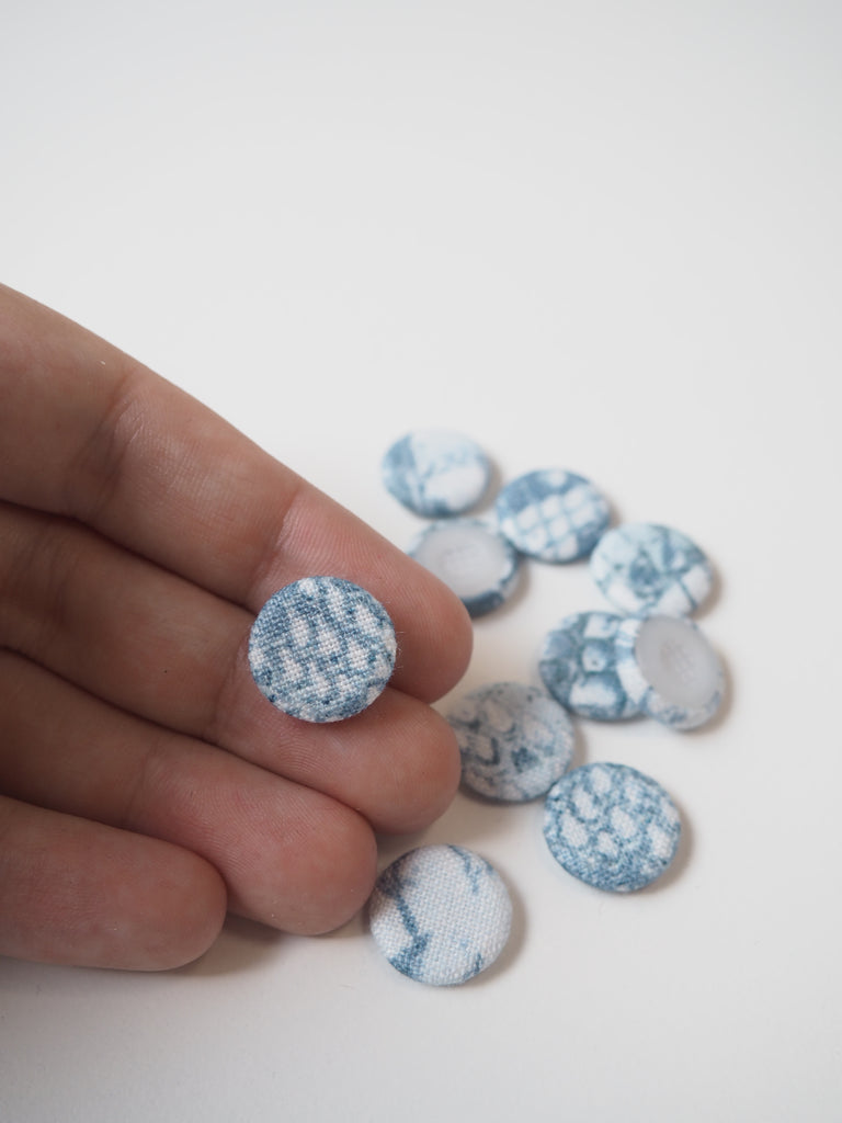 Blue Snakeskin Linen Covered Buttons 13mm