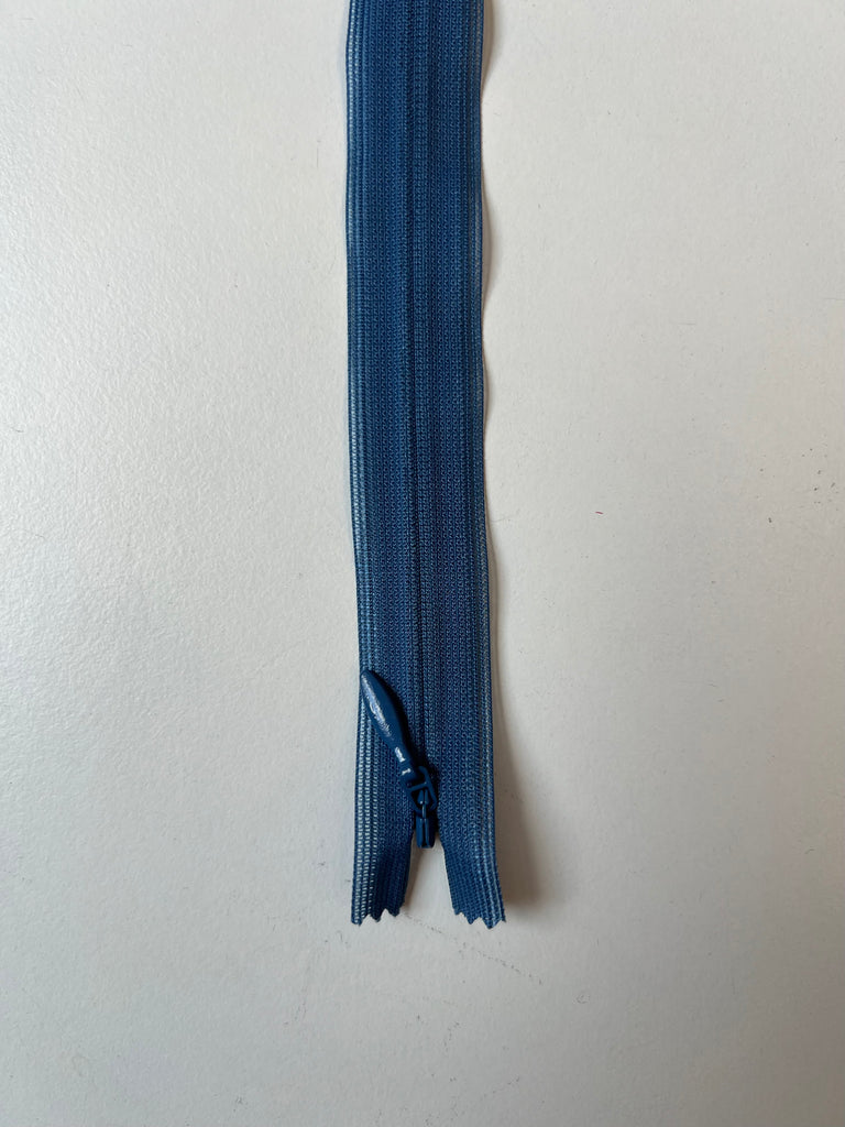YKK 54cm/21 in Invisible Zips