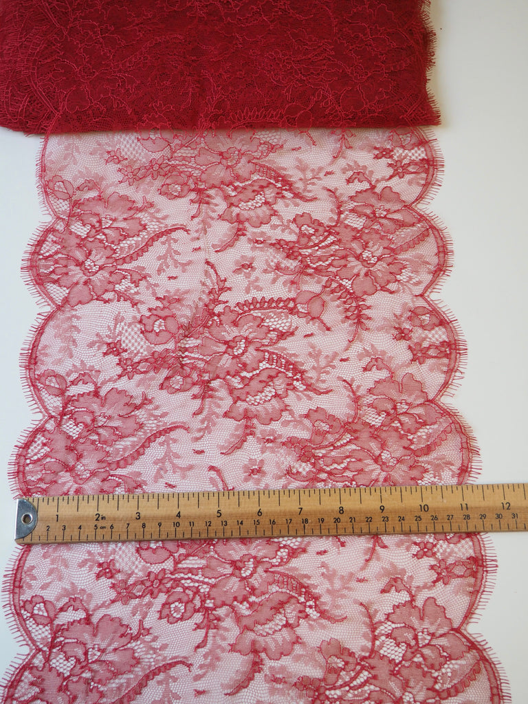 Red Floral Scallop Lace Trim 30cm