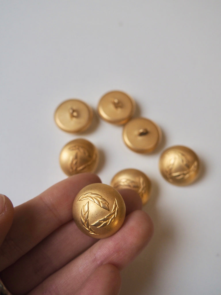 Gold Wheat Metal Domed Shank Buttons 20mm/32L
