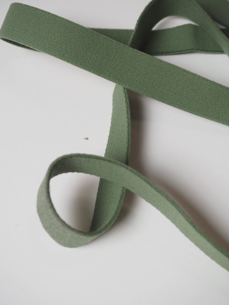 Olive Elastic 18mm