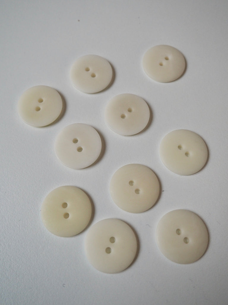 Natural Corozo Buttons 22mm/35L