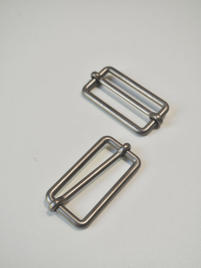 Dark Silver Tri-Slider 54mm