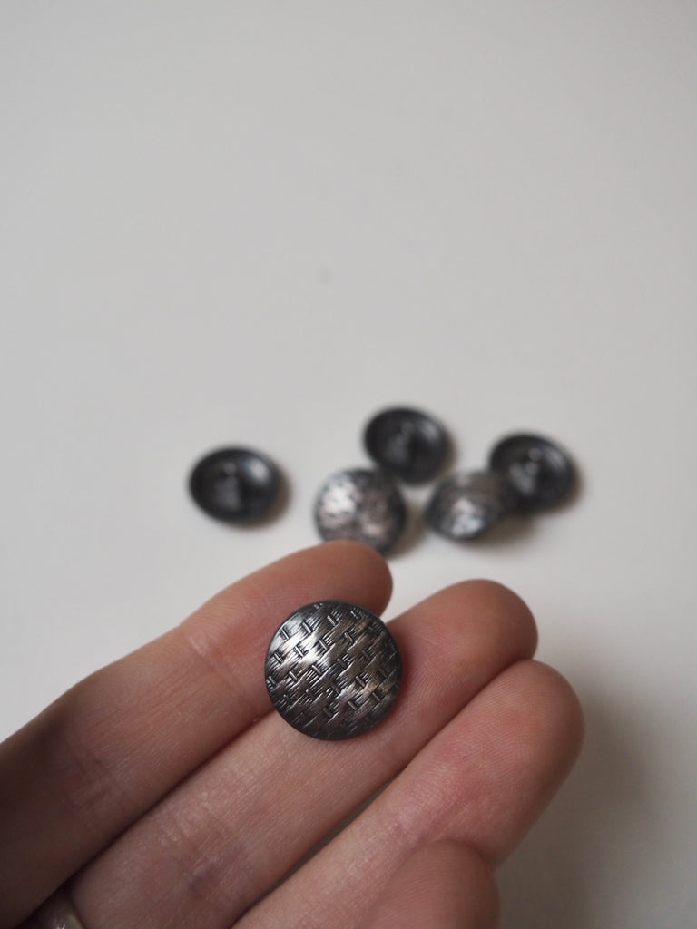 Woven Metal Domed Shank Buttons 15mm/24L