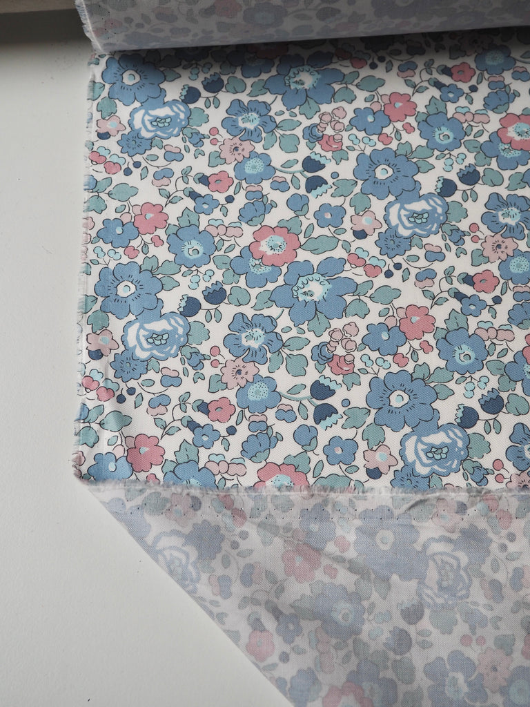 Liberty Blue Betsy Cotton Twill