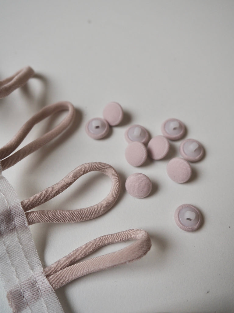Pale Pink Fabric Covered Shank Buttons + Reuleaux Loops 10mm/16L