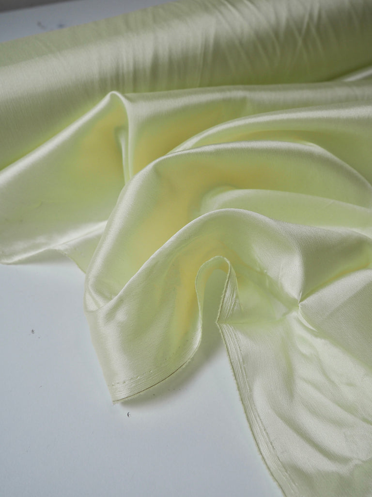 Lemonade Stretch Acetate Satin Lining