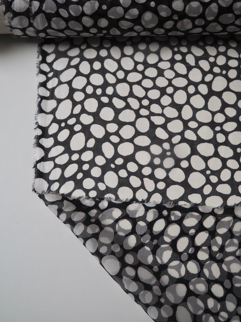 B+W Pebble Print Silk Chiffon