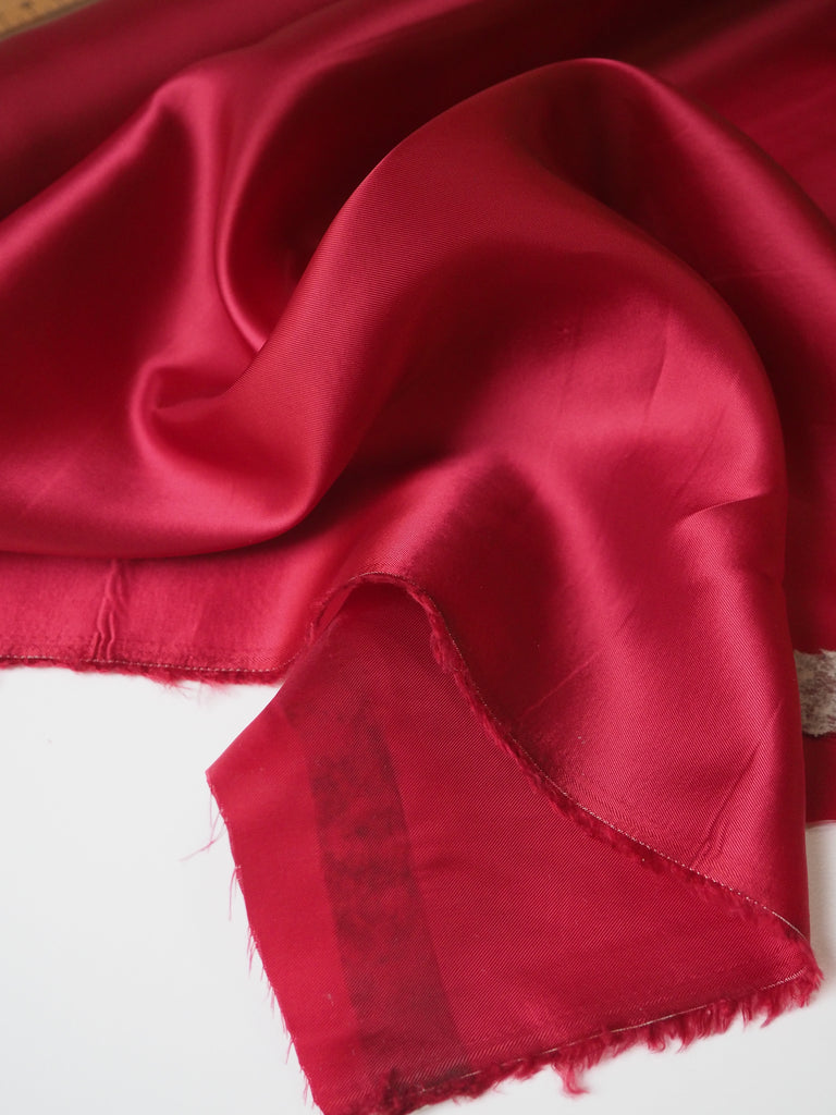 Sangria Viscose Satin Twill Lining