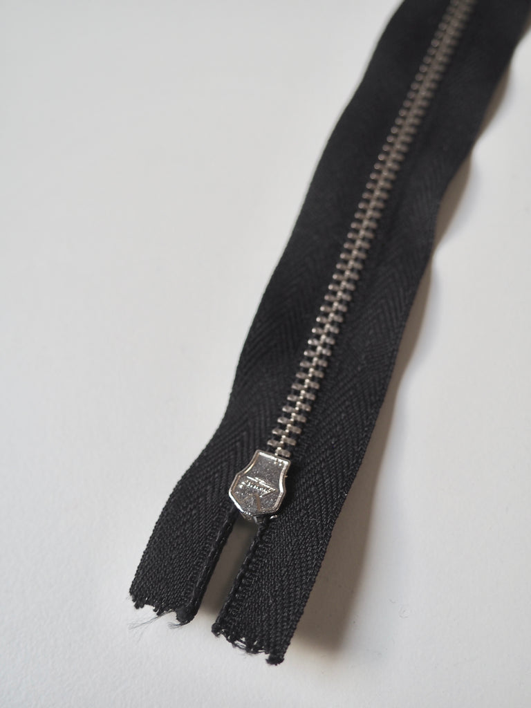 Lampo 15cm/6inch Black Metal Teeth Zip