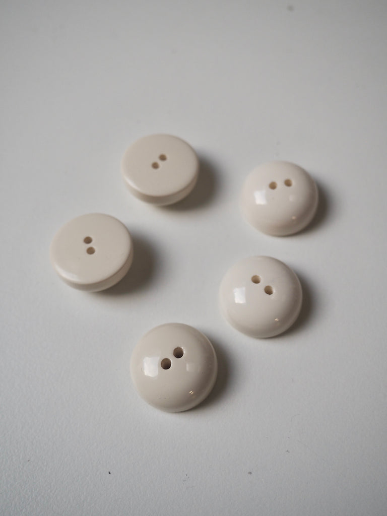 Vanilla Dome Buttons 23mm/36L