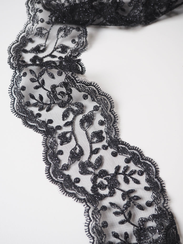 Black Lurex Rose Garland Scallop Lace Trim 6cm