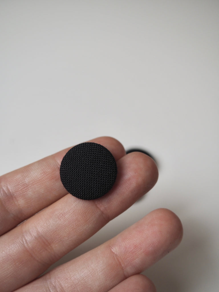 Black Fabric Covered Shank Buttons 20mm/32L