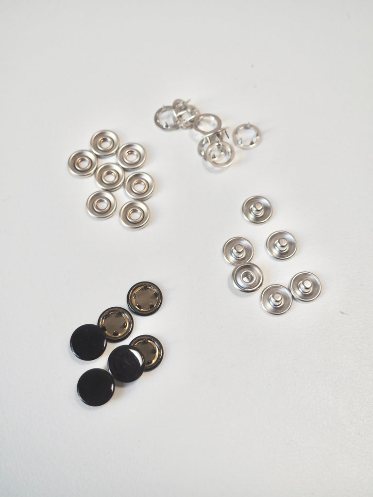 Black Press Studs 11mm/18L