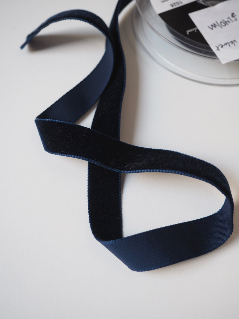 Berisfords Midnight Velvet Ribbon 16mm