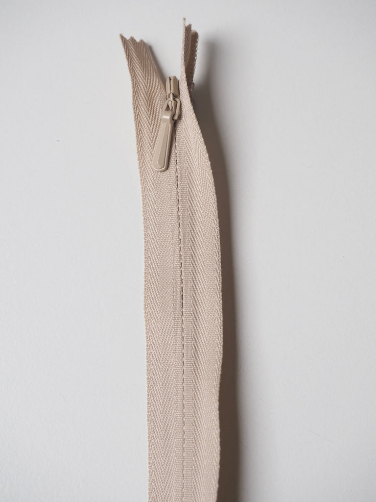 YKK 60cm/23inch Invisible Zips