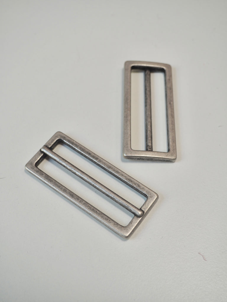 Distressed Silver Metal Slider 57mm