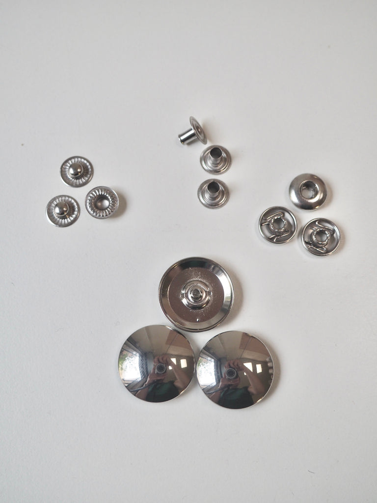 Silver Press Studs 23mm/36L