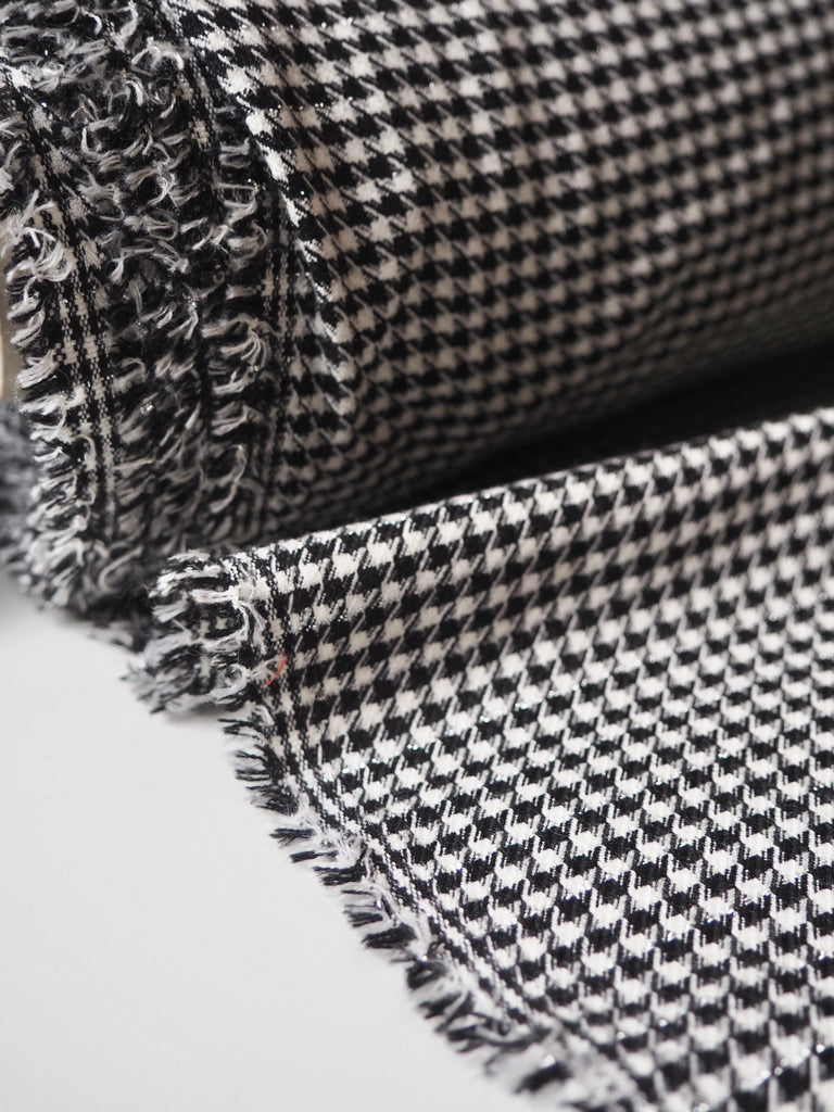 Monochrome Lurex Houndstooth Jacquard