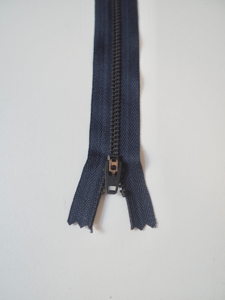 YKK 16cm/6in Narrow Metal Teeth Jeans Zips