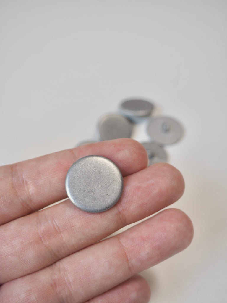 Silver Metal Shank Buttons 20mm/32L
