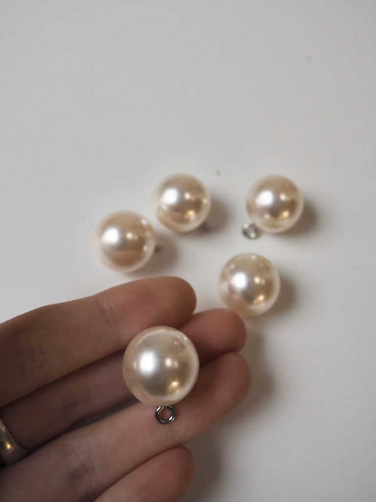 Faux Pearl Shank Buttons 18mm/28L