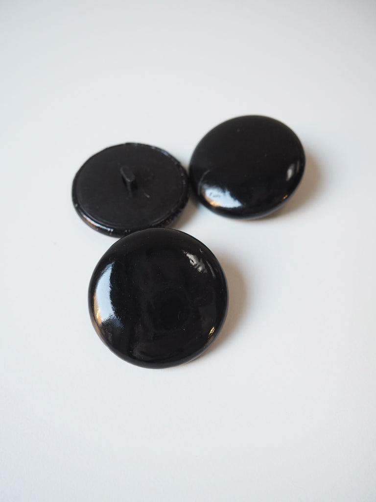 Black Patent Shank Button 38mm/60L