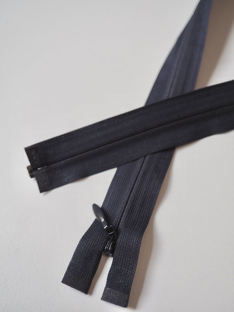 61cm/24inch Midnight Invisible Open Ended Zips