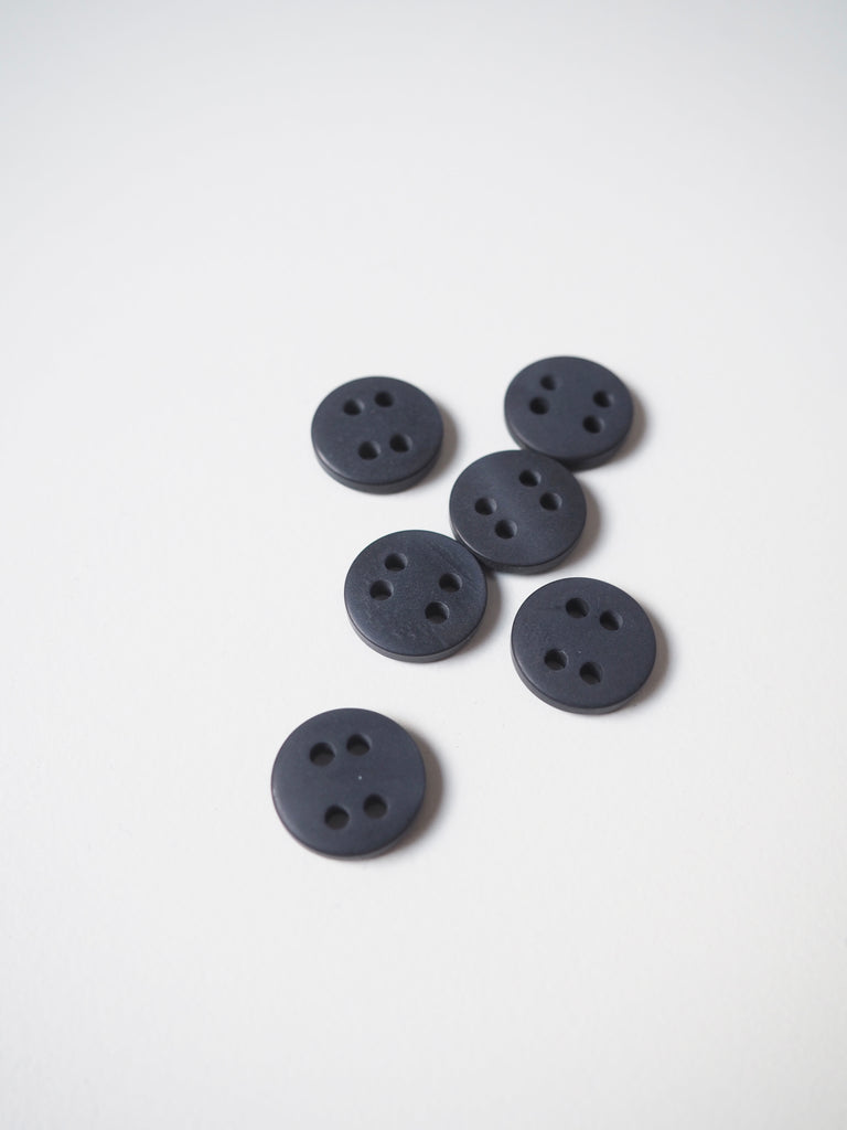 Midnight Buttons 14mm/22L