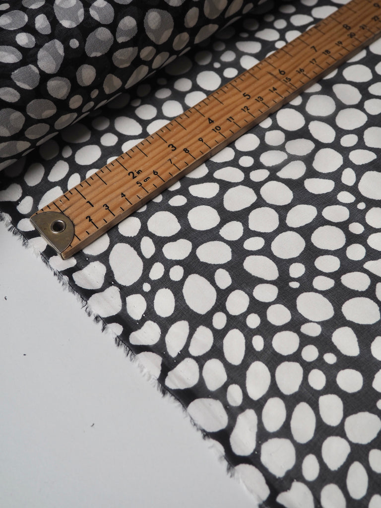 B+W Pebble Print Silk Chiffon