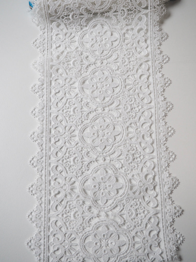 White Ornate Cotton Lace Trim 15cm