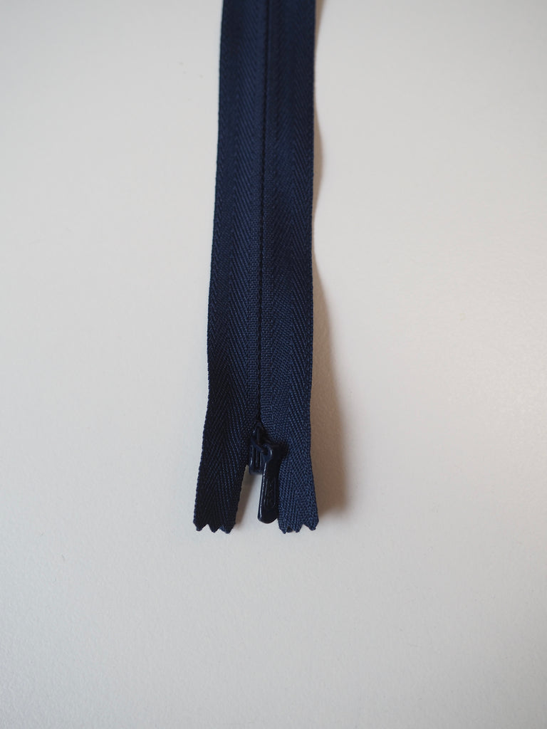 YKK 60cm/23inch Invisible Zips