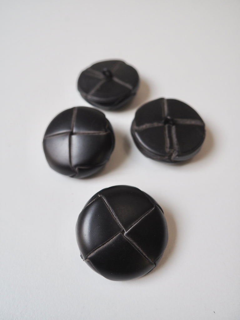 Black Woven Leather Shank Buttons 38mm/60L