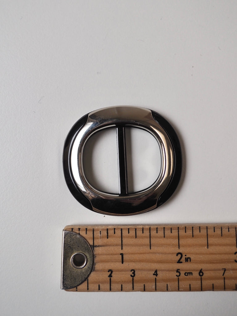 Black + Silver Plastic Slider 3cm