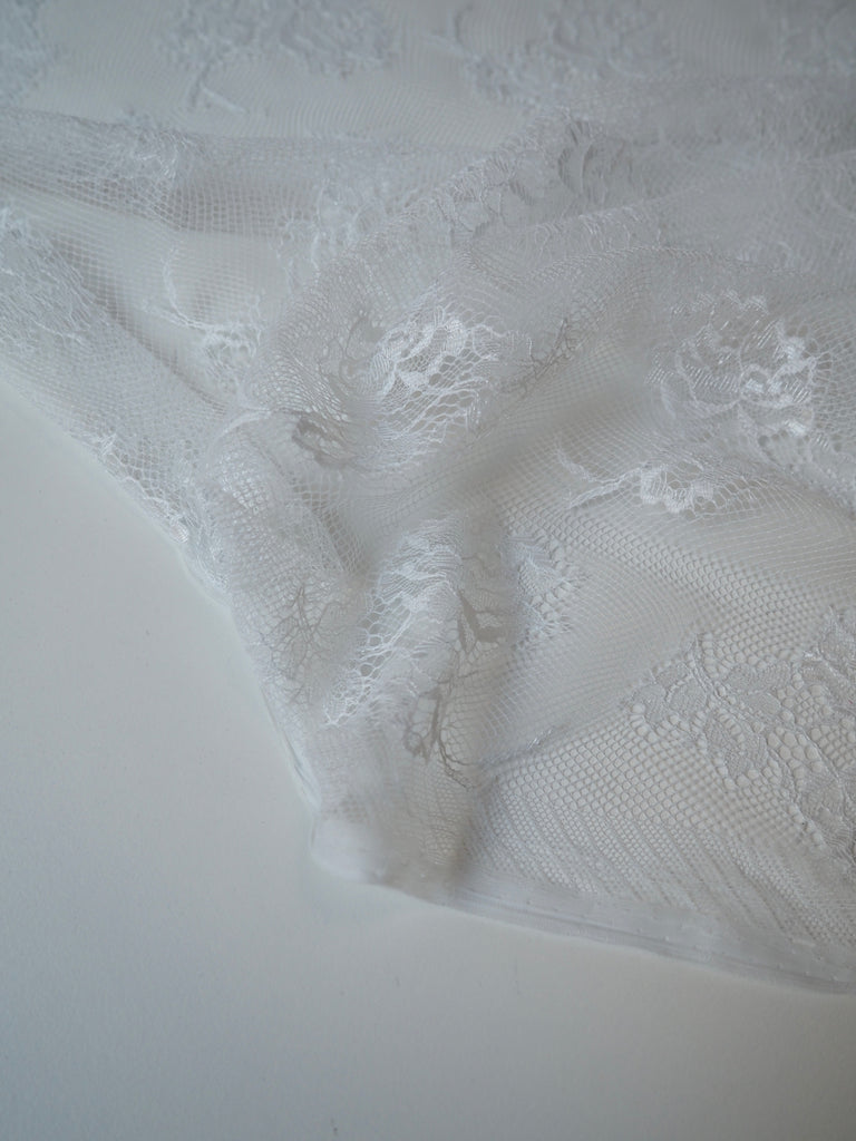 White Chantilly Lace