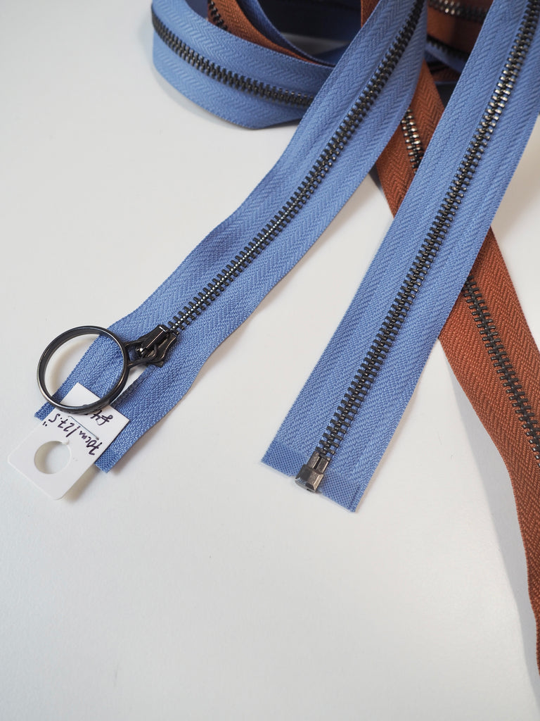 70cm/27.5in O-Pull Metal Teeth Open-Ended Zip