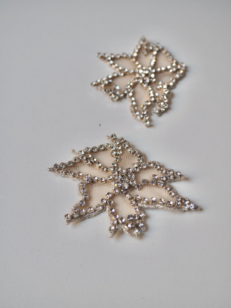Hand Beaded Small Silver Outline Floral Crystal Appliqué