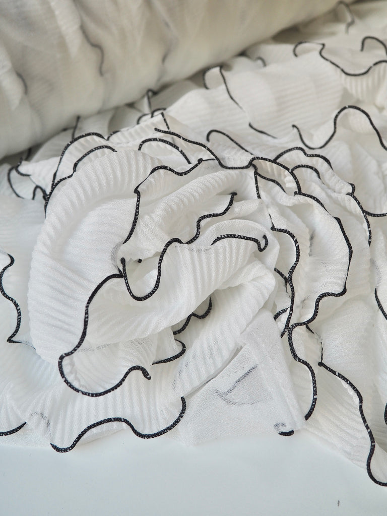 Monochrome Tiered Ruffle Plissé