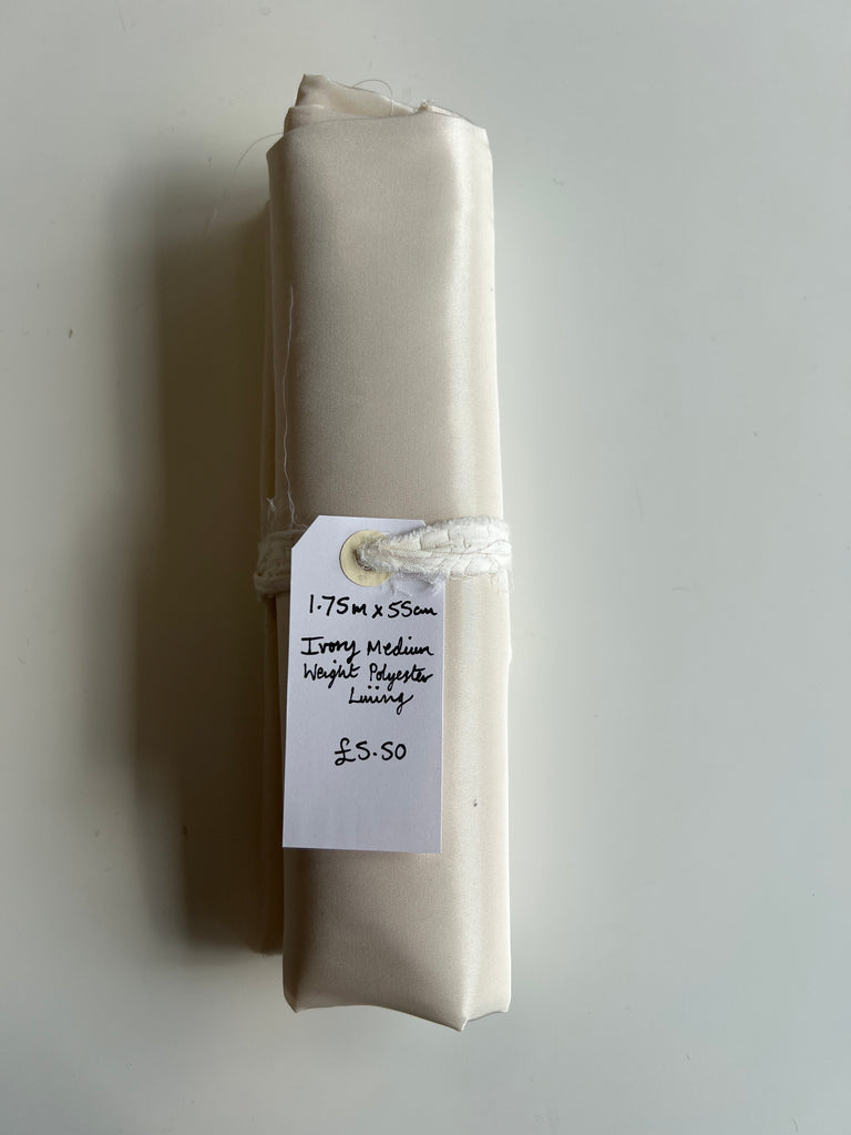 Ivory Medium Weight Polyester Lining Remnant