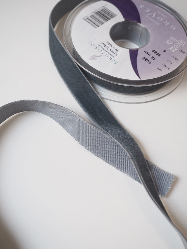 Berisfords Grey Velvet Ribbon 16mm