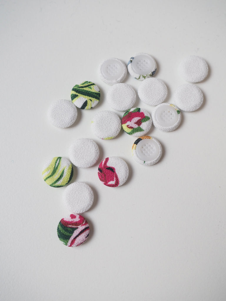 Summer Floral Crepe Covered Buttons 13mm